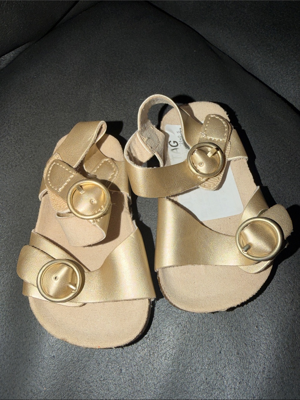 Infant new born shoes new Kids Gold Buckle Sandals - Unbranded